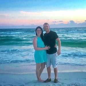 Meet your Posher, Alicia